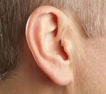 آیا سمعک باعث کم شنوایی می شود