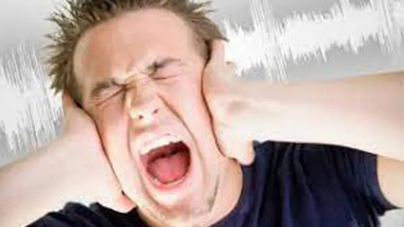 0913274 سندرم فونوفوبیا (ترس از صداهای بلند) چیست ترس از صداهای بلند