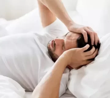 علت سرگیجه موقع خواب