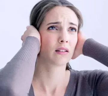 تشخیص علت و درمان باد گرفتگی گوش